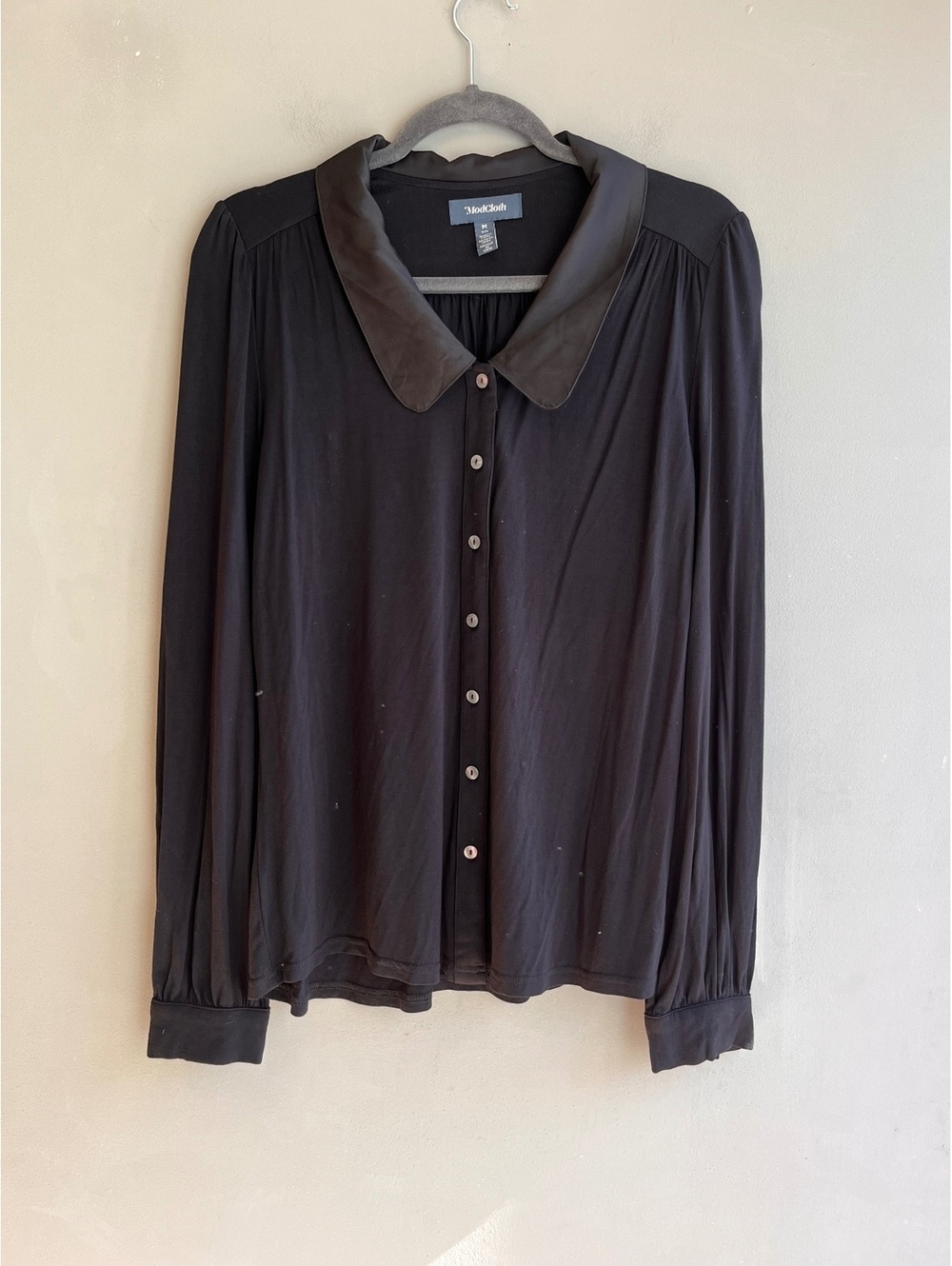 ModCloth Black Button Down Blouse Satin Peter Pan Collar Blouson Long Sleeve M